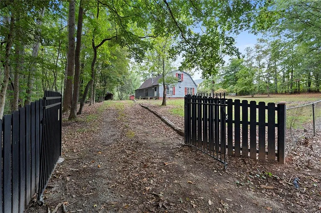 5555 Elliott Rd #1 photo 1