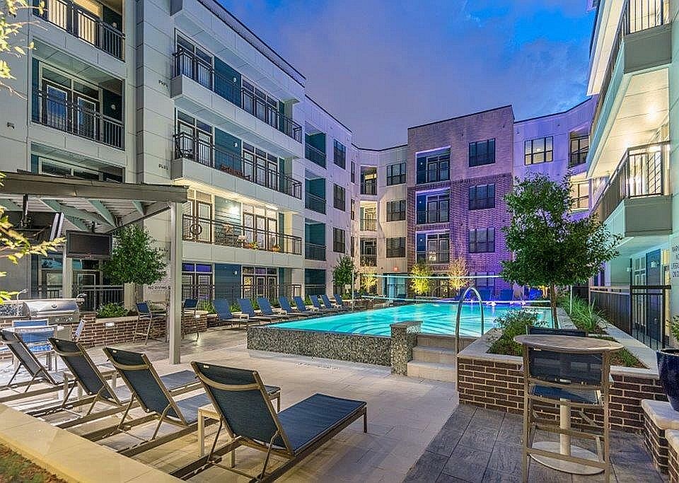 The Hopkins Midtown Apartments Pool