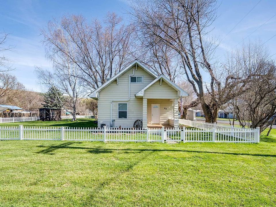 1st image of 402 W Front St