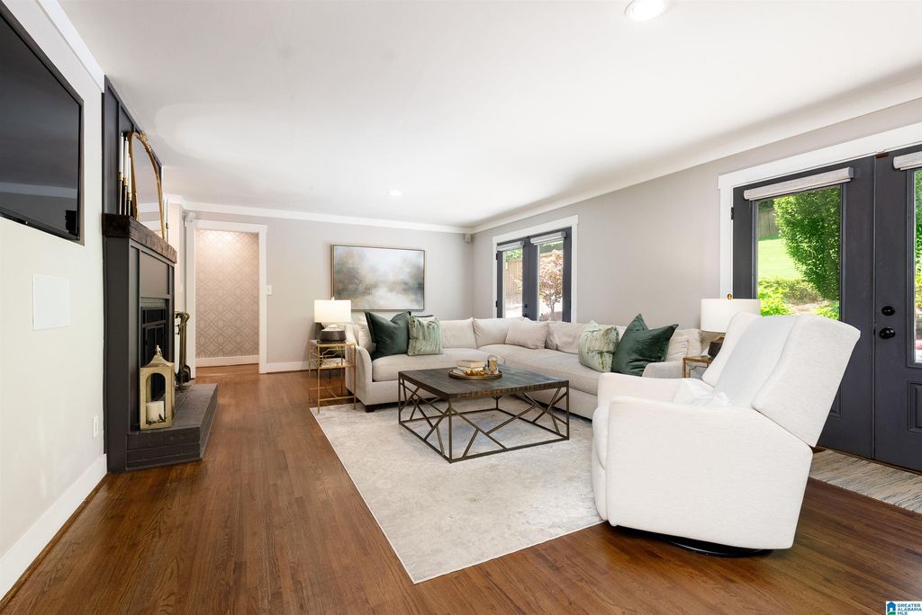 3660 Brookwood Rd, Birmingham, AL - More
