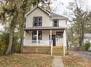 1306 Groesbeck Rd, Cincinnati, OH 45224