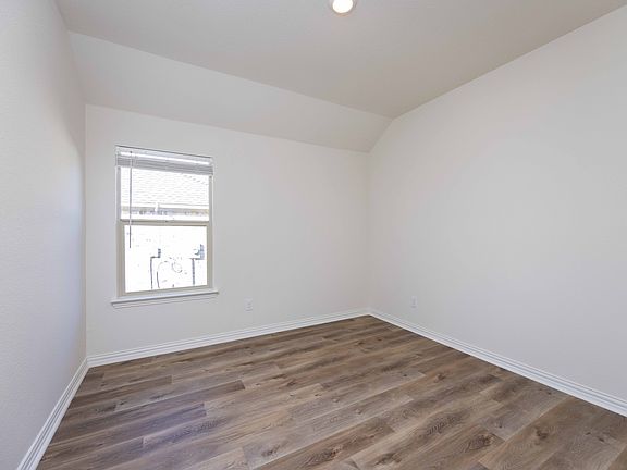 5th image of 10038 Boswell Dr