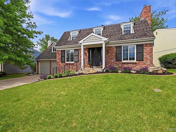 3rd image of 7139 S Hudson Circle