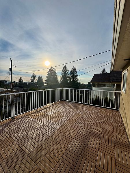 North Vancouver House for rent - 4 Bedrooms — photo 14