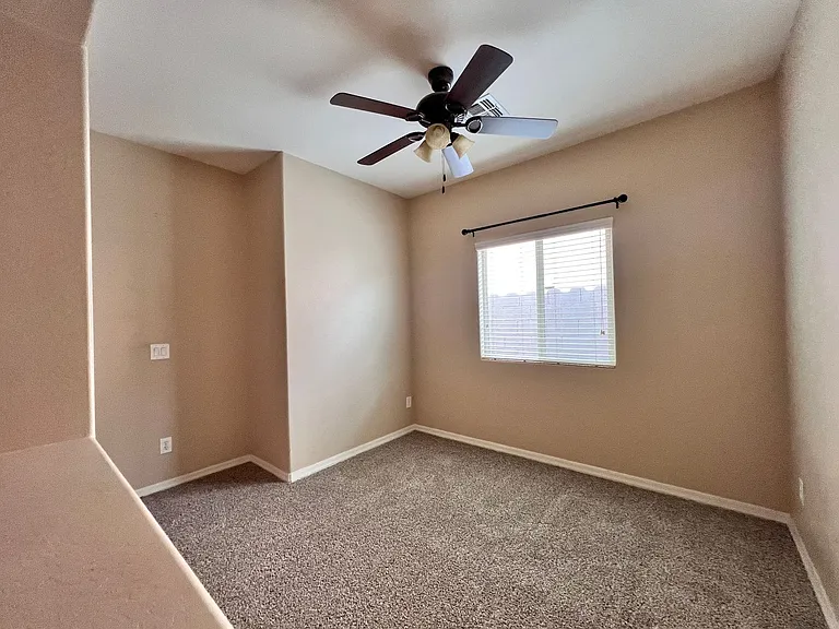 1418 W Crape Rd — Photo 18