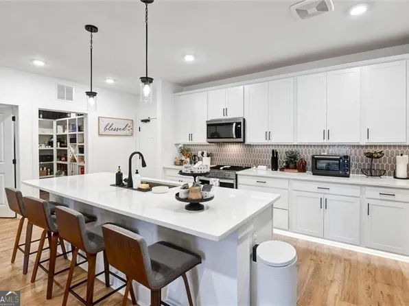 3351 Orwell Way #2401, Cumming, GA 30041