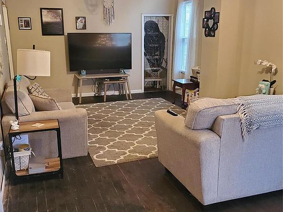 4th image of 2255 Lee Ave