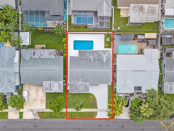 3rd image of 8661 NW 20th Ct