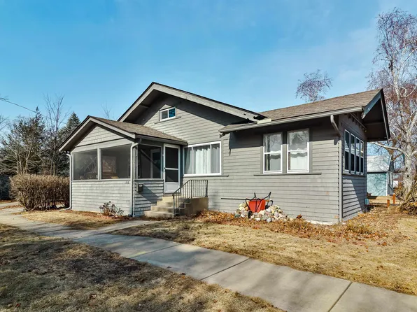 1918 Jackson St, Rockford, IL 61107