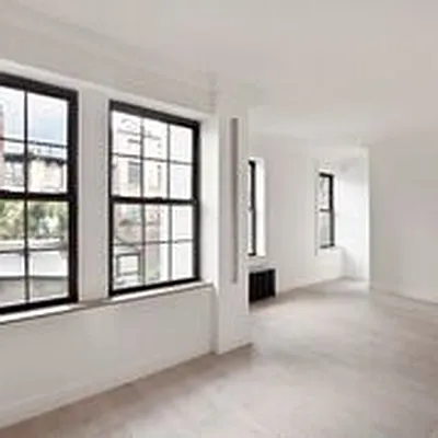 Rented by Bold New York | media 14