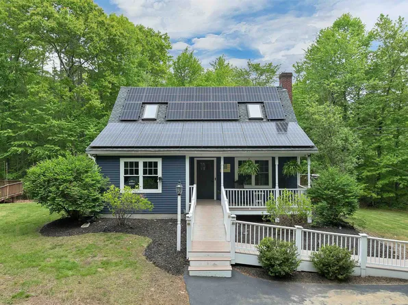 3 Pendergast Road, Newmarket, NH 03857