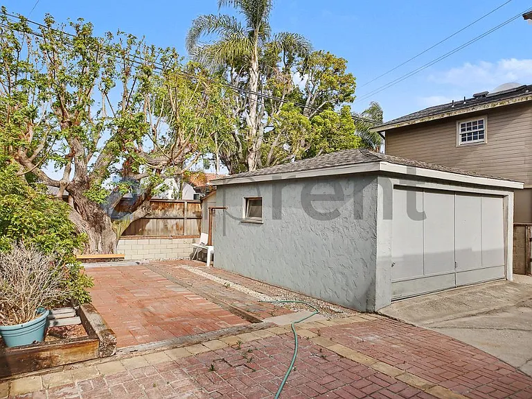 2504 Palm Ave — Photo 26