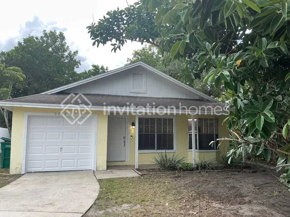 3764 Carmichael Ct, Palm Harbor, FL 34684