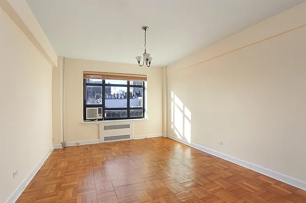 Rented by Corcoran | media 3
