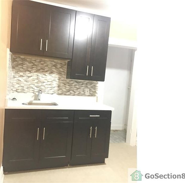 2nd image of 1442 W 81st St #1