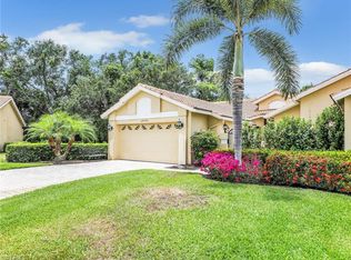 28796 Hunters Ct, Bonita Springs, FL 34135