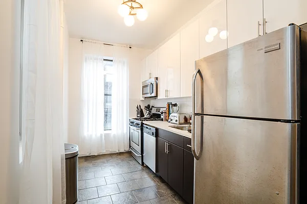 Rented by June | media 18