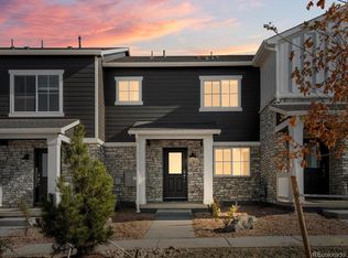 21127 E 65th Ave, Aurora, CO 80019