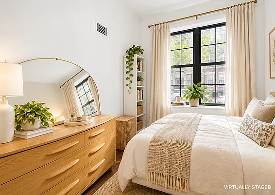 Bedroom, photo 3
