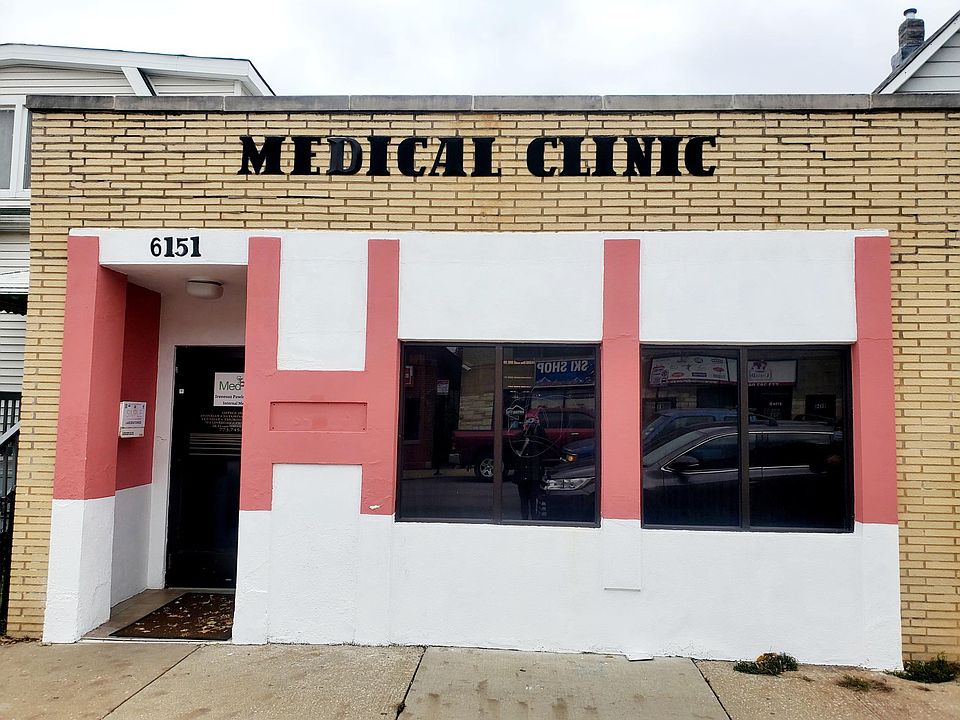 1st image of 6151 W Belmont Ave #2