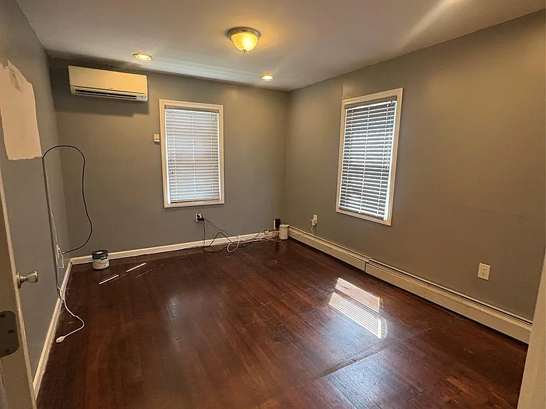 125 Washington Ave — Photo 5