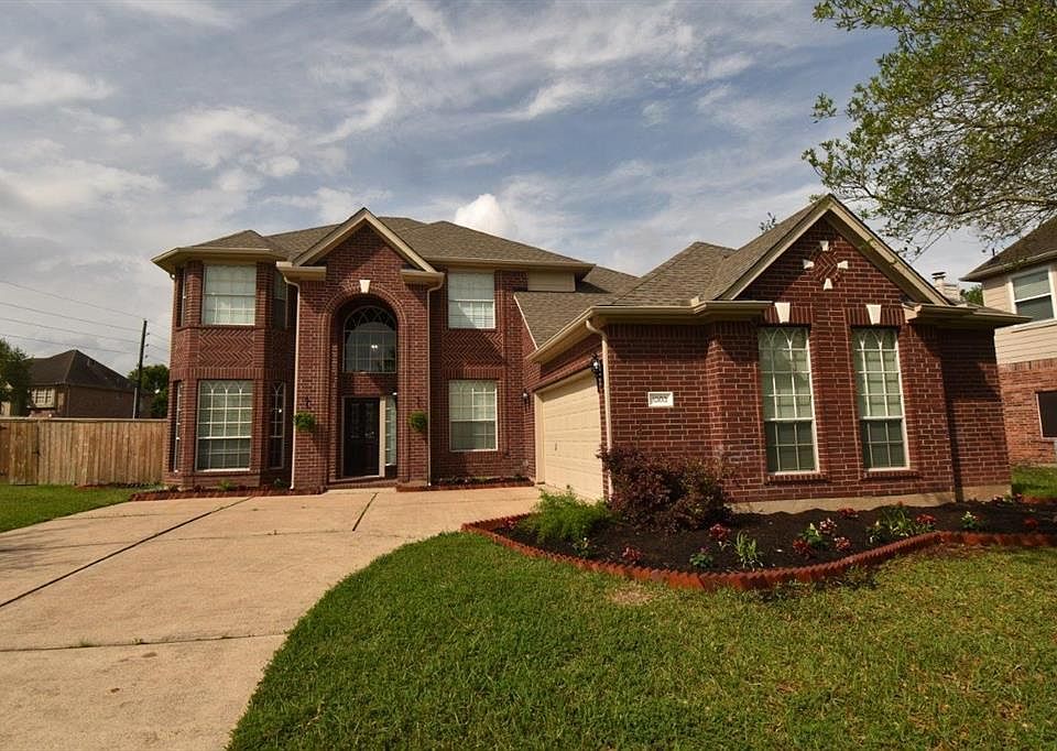 1st image of 1303 Summer Forest Dr