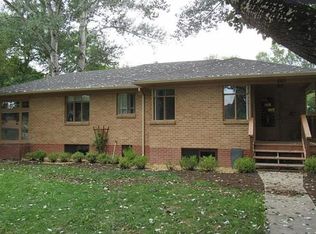 716 Valley Rd, Colorado Springs, CO 80904