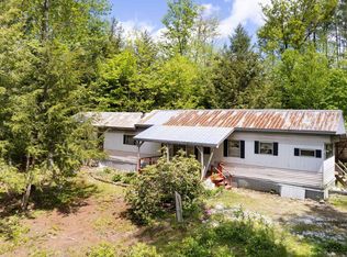 108 Mountain View Rd, Putney, VT 05346