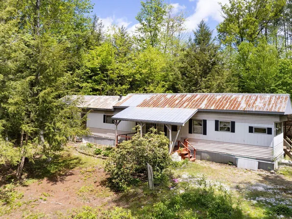 108 Mountain View Road, Putney, VT 05346