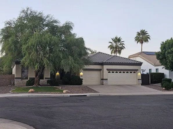 8648 E Halifax St, Mesa, AZ 85207