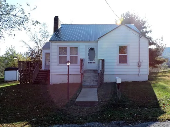 22225 Lincoln Cir, Damascus, VA 24236