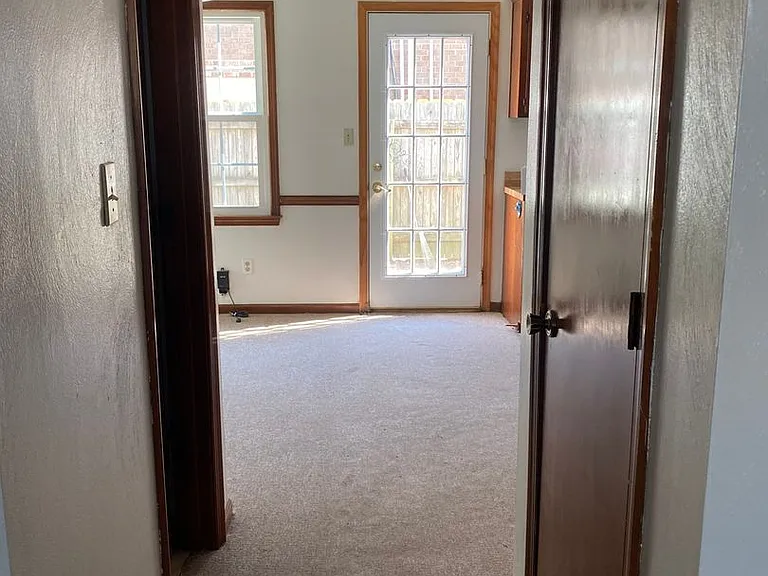 4807 Bay Winds Ct — Photo 3