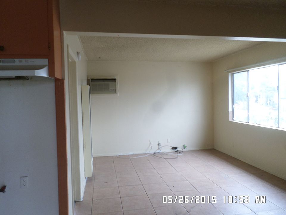 2nd image of 3210 Pasadena Ave APT 6