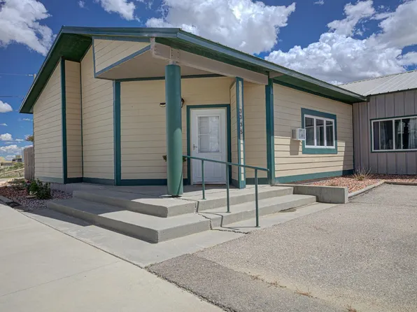 3335 Plateau St, Casper, WY 82601