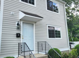 86 Cos Cob Ave, Cos Cob, CT 06807