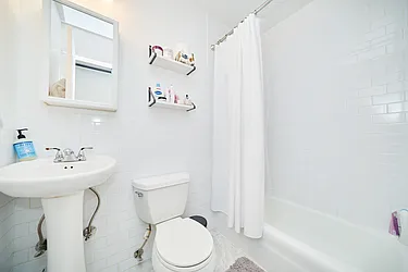 Rented by Living New York