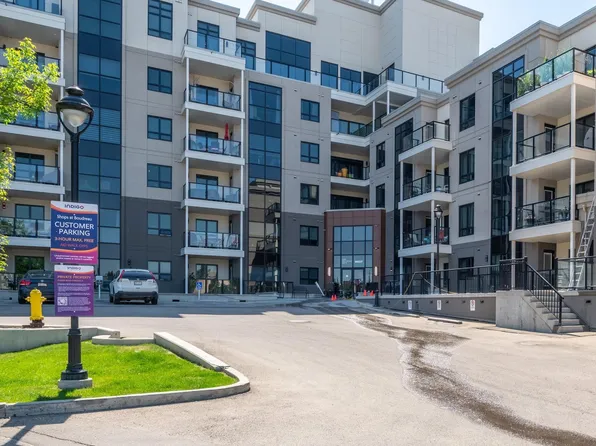 200 Bellerose Dr #706, Saint Albert, AB T8N 7P7