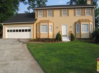 1002 Waterford Park Ct, Lawrenceville, GA 30044