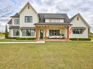 1615 Walnut Way, Goldsby, OK 73093