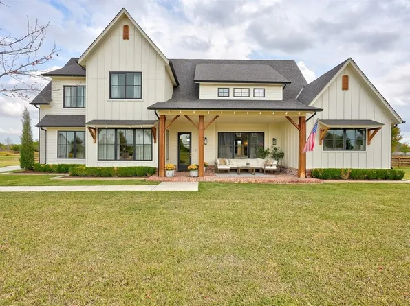 1615 Walnut Way, Goldsby, OK 73093