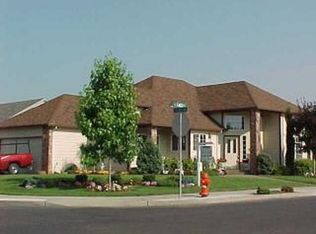 331 SE 7th Way, Canby, OR 97013