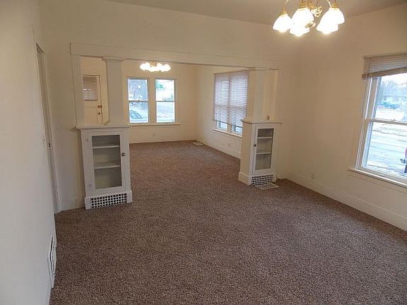 2nd image of 245 Burlington Ave