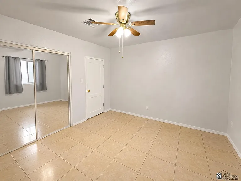 315 S Magnolia Ave — Photo 12