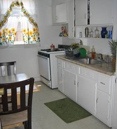 Kitchen 2nd Fl