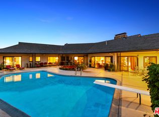 4350 Enoro Dr, Los Angeles, CA 90008