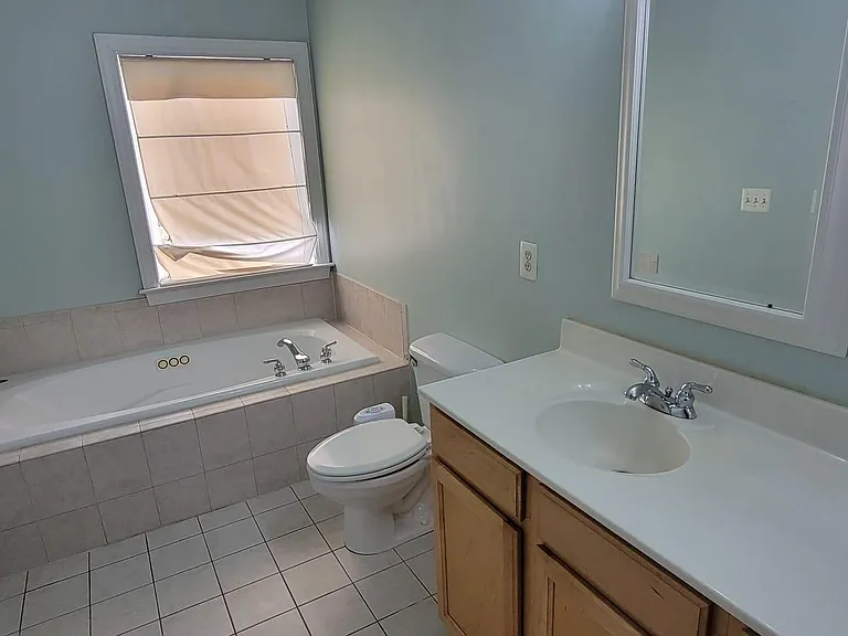 11511 Cavalier Landing Ct — Photo 12