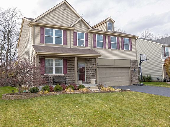 3rd image of 805 Fleetwood Dr