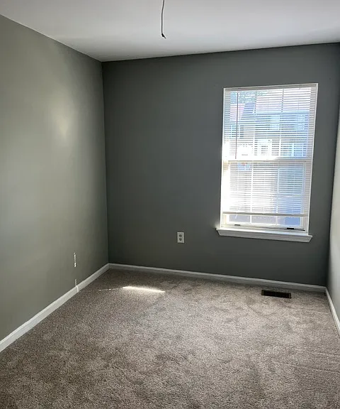 104 S Oak Cliff Ct — Photo 11