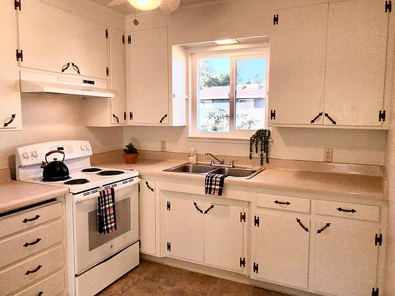 2nd image of 217 Felix St #3