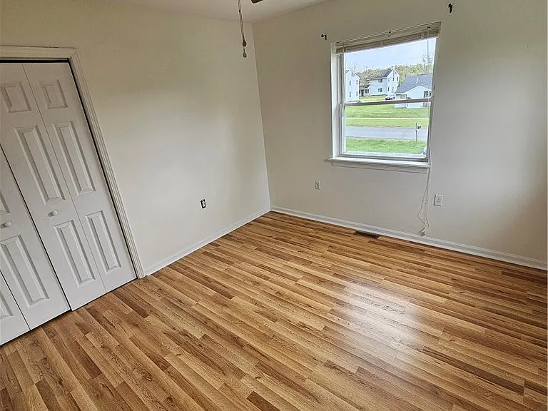 8127 Schell Ave — Photo 7